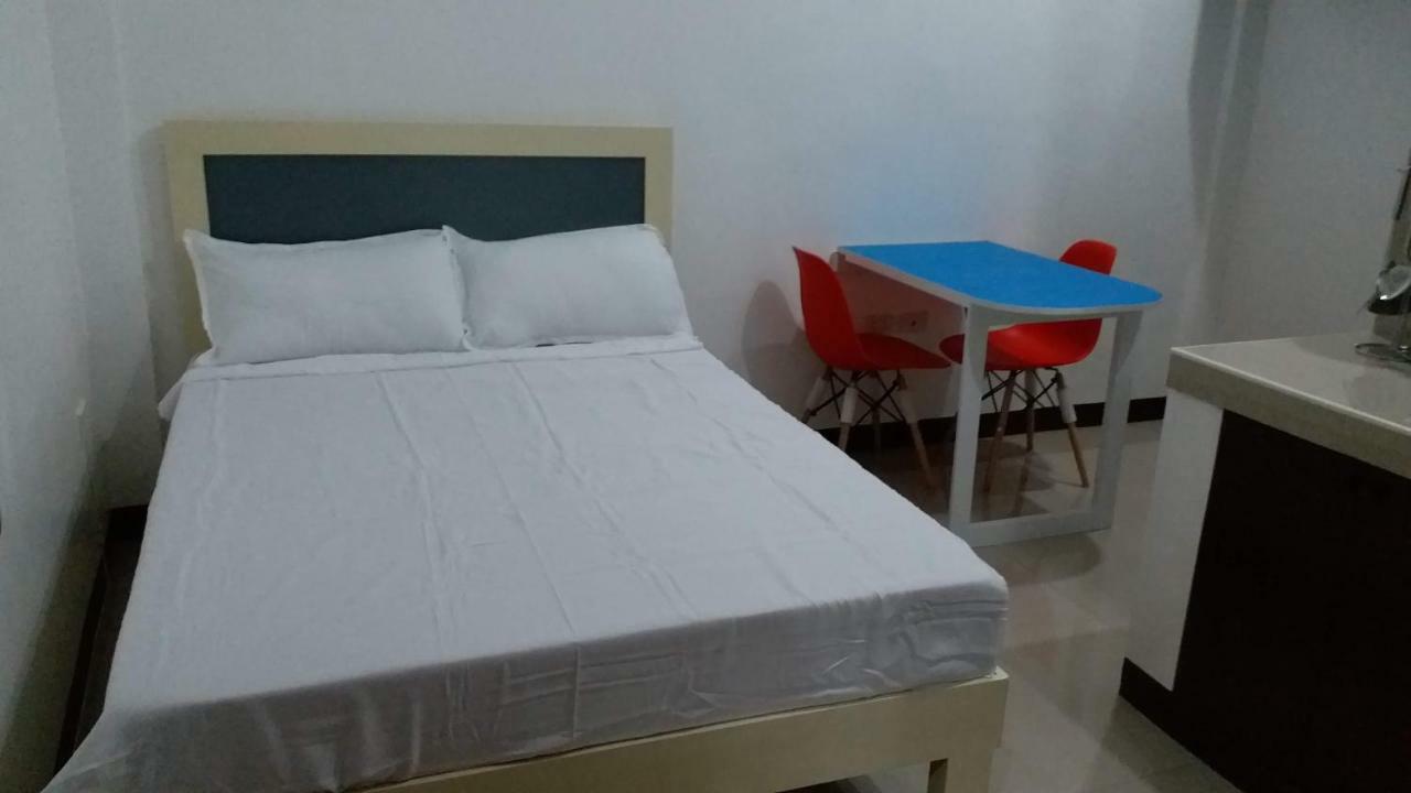 Clark-Pad Inn, Angeles City Eksteriør billede