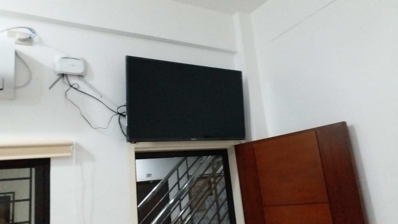 Clark-Pad Inn, Angeles City Eksteriør billede
