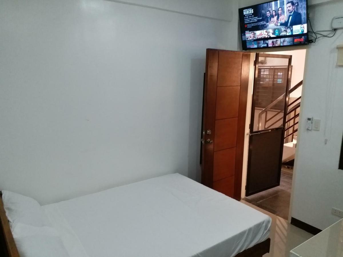 Clark-Pad Inn, Angeles City Eksteriør billede