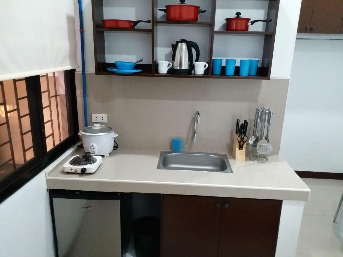 Clark-Pad Inn, Angeles City Eksteriør billede
