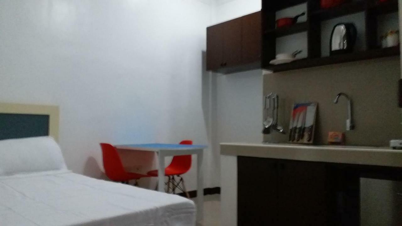 Clark-Pad Inn, Angeles City Eksteriør billede