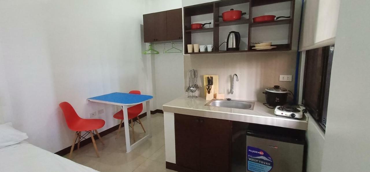 Clark-Pad Inn, Angeles City Eksteriør billede