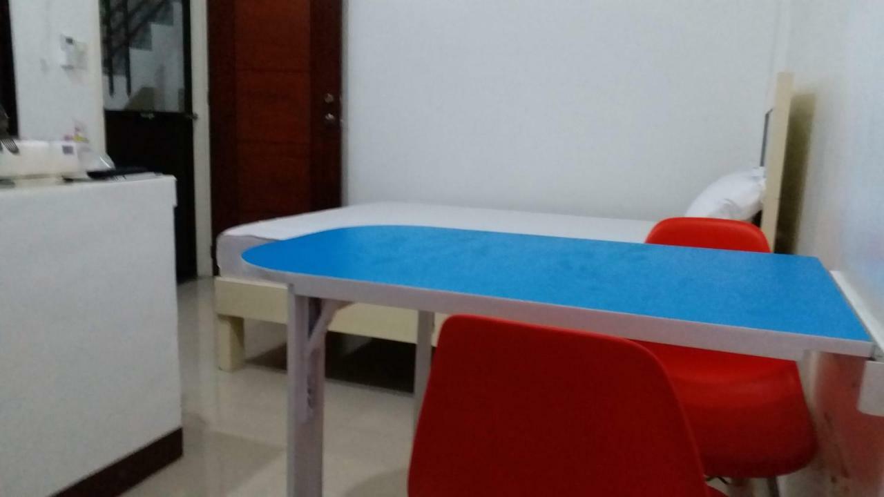 Clark-Pad Inn, Angeles City Eksteriør billede