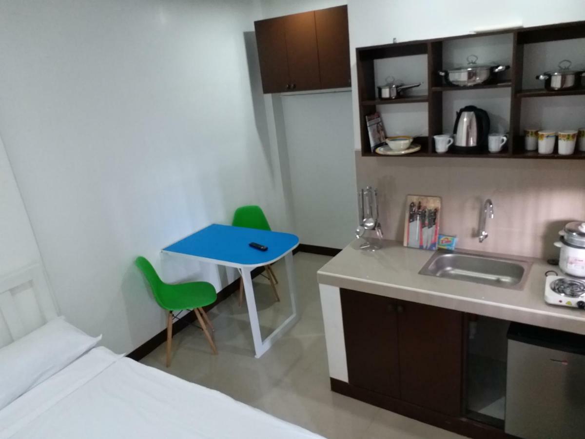 Clark-Pad Inn, Angeles City Eksteriør billede