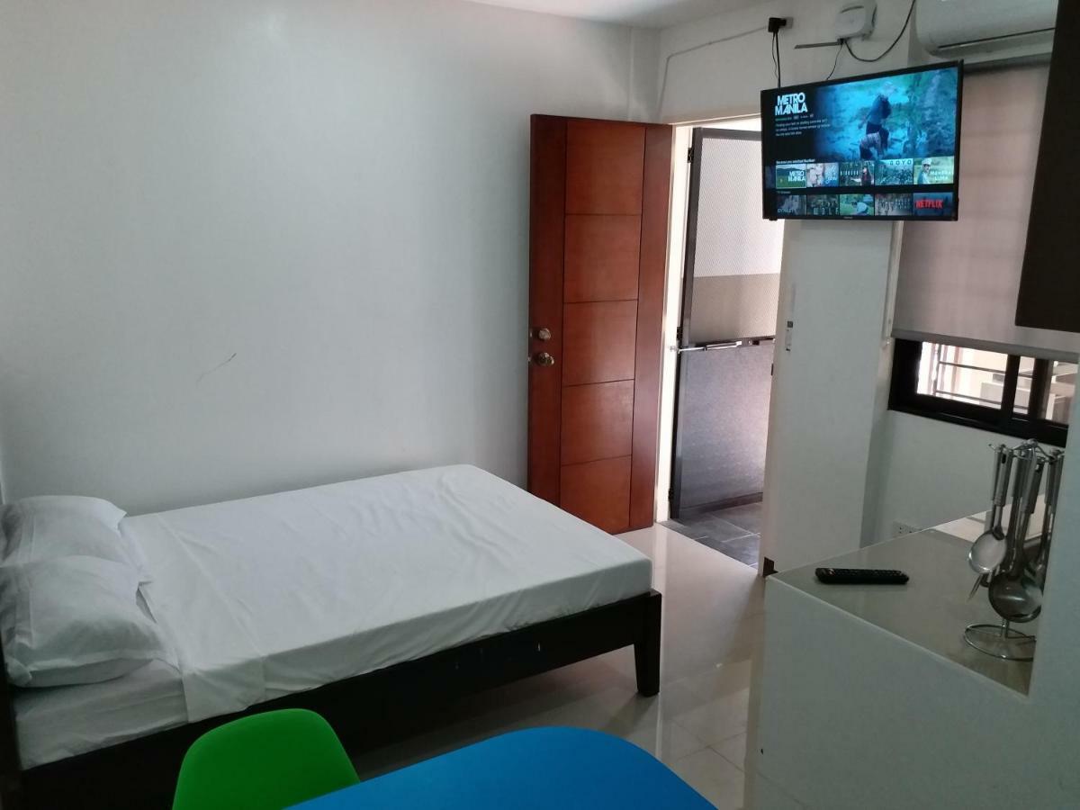 Clark-Pad Inn, Angeles City Eksteriør billede