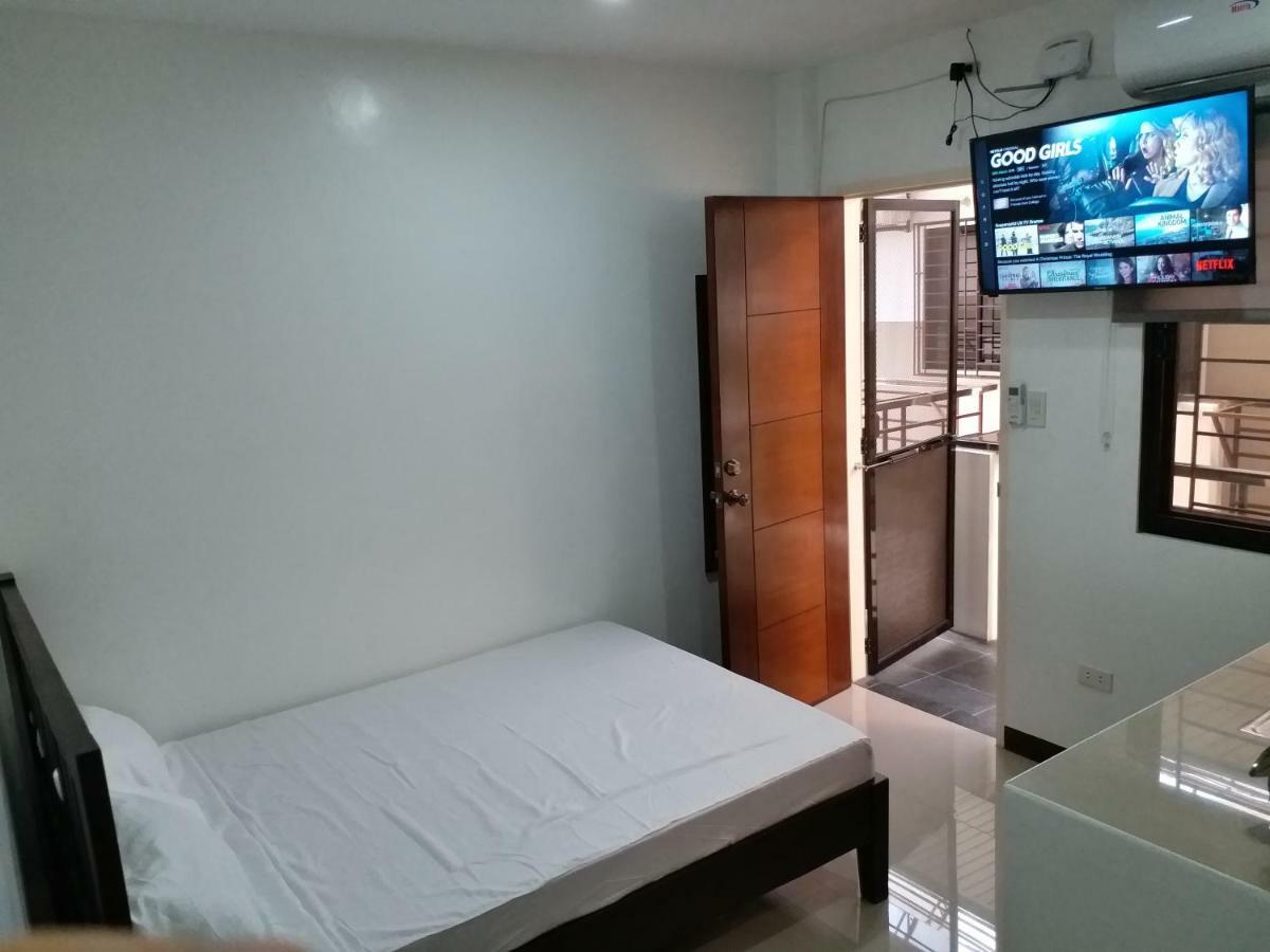 Clark-Pad Inn, Angeles City Eksteriør billede