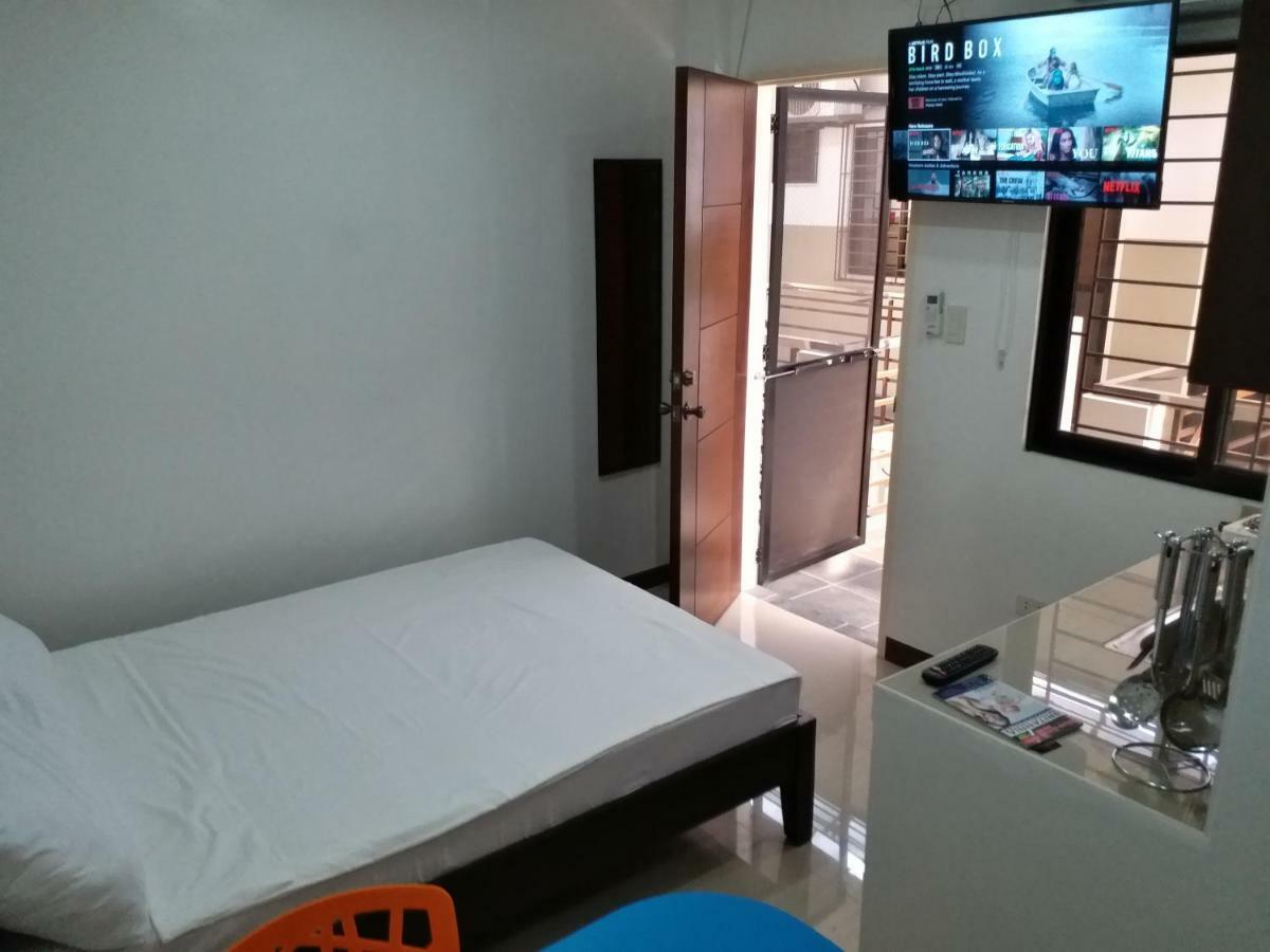 Clark-Pad Inn, Angeles City Eksteriør billede