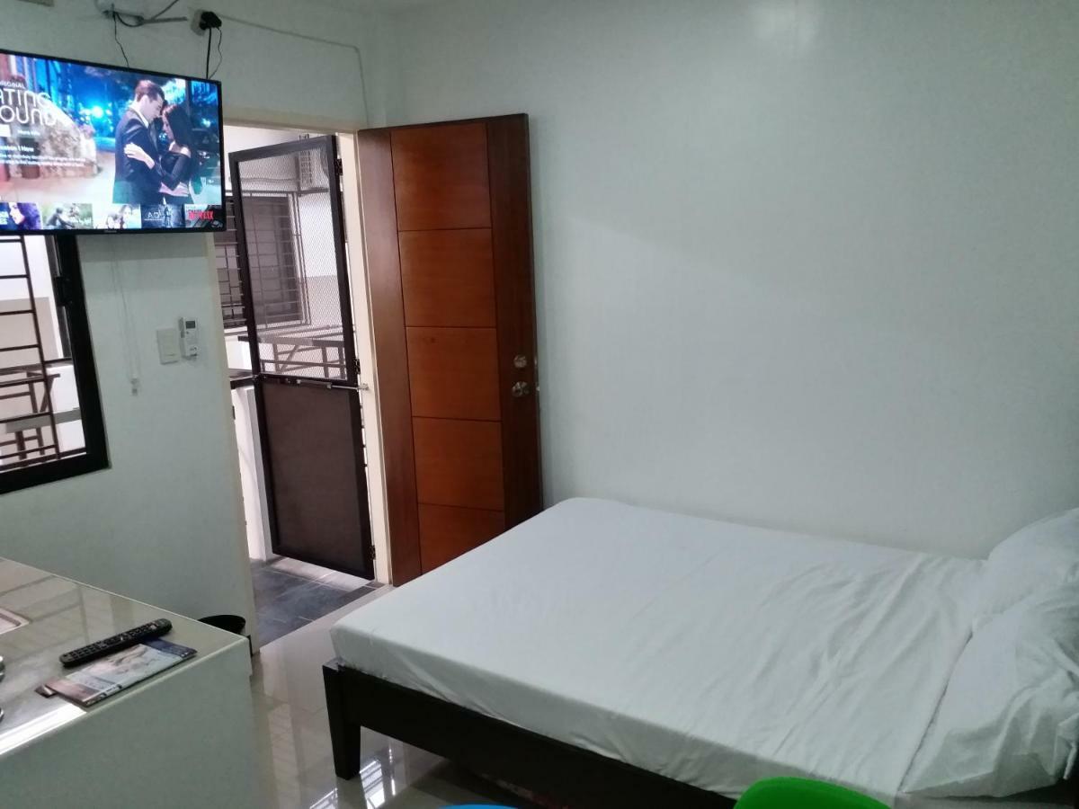 Clark-Pad Inn, Angeles City Eksteriør billede