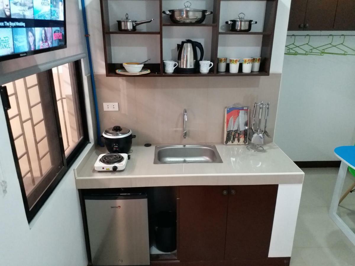 Clark-Pad Inn, Angeles City Eksteriør billede
