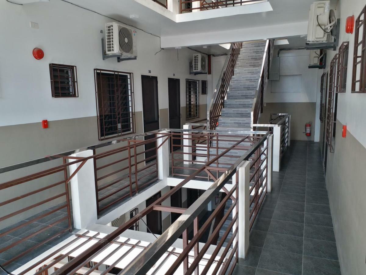Clark-Pad Inn, Angeles City Eksteriør billede